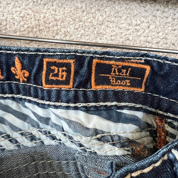 Long Rock Revival Jeans - Picture 9 of 9